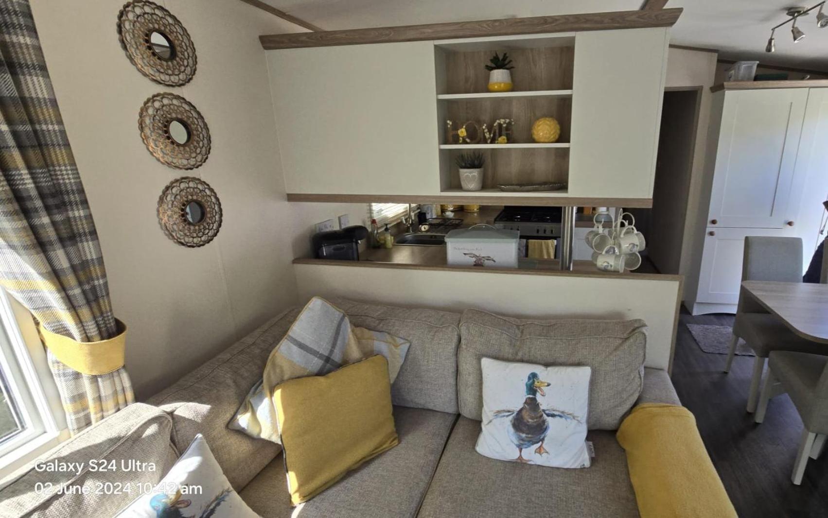Luxury Lakeside Caravan With Hottub And Private Fishing Peg, Tattershall Lakes Luaran gambar